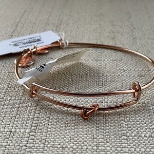 Alex And Ani Women Bracelet Gold Tone Fashion Wristband Jewelry New defect